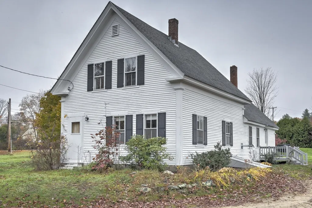 15 Flat Roof Mill Road Swanzey NH 03446