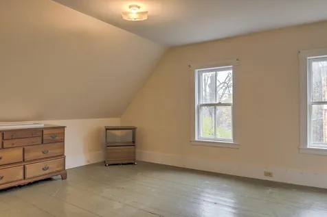 15 Flat Roof Mill Road Swanzey NH 03446