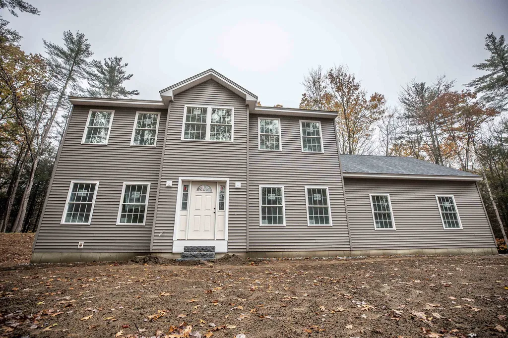566 Forest Road Wilton NH 03086