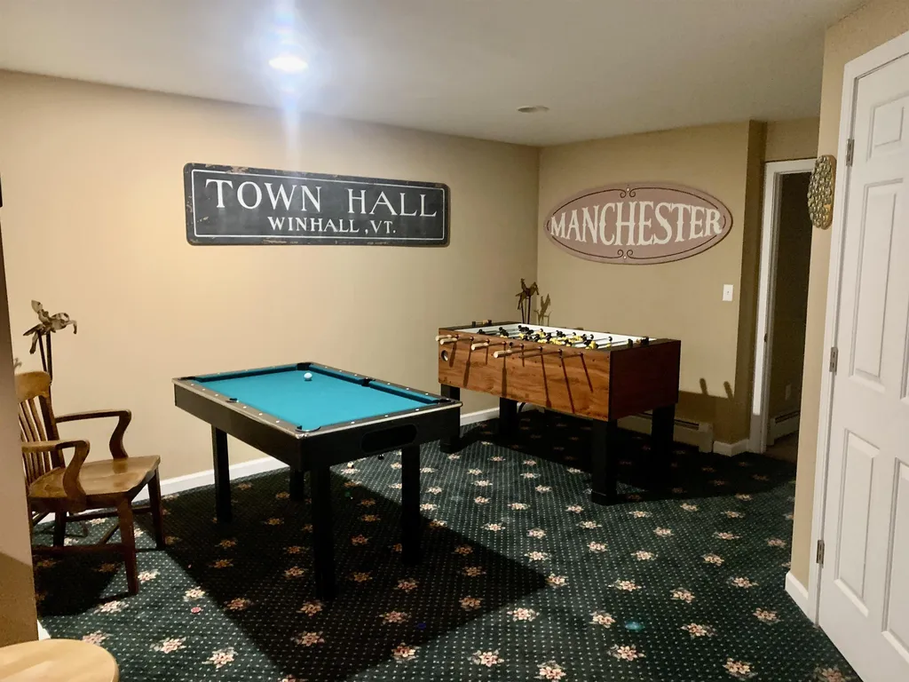 387 Tuttle Hill Road Londonderry VT 05155