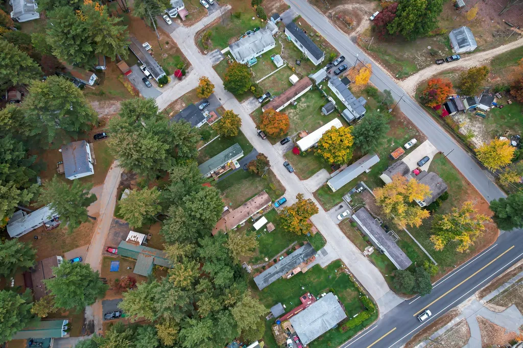 30 Pine Tree Terrace Derry NH 03038