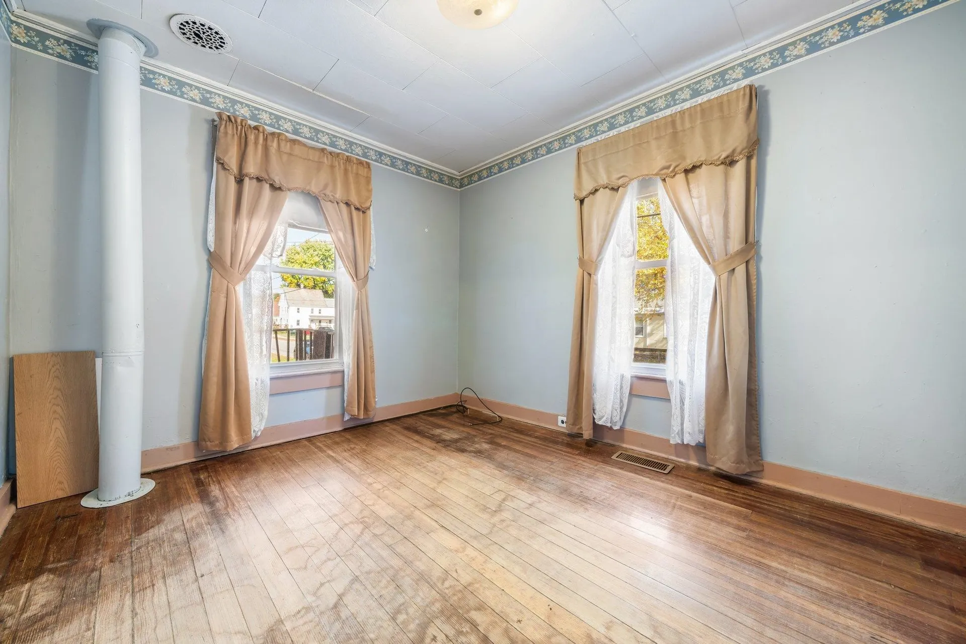 98 Carroll Street Keene NH 03431