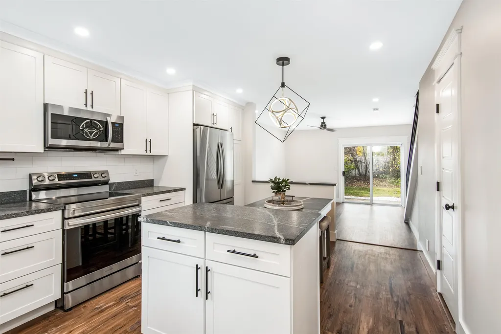 51 Red Pines Lane Colchester VT 05446
