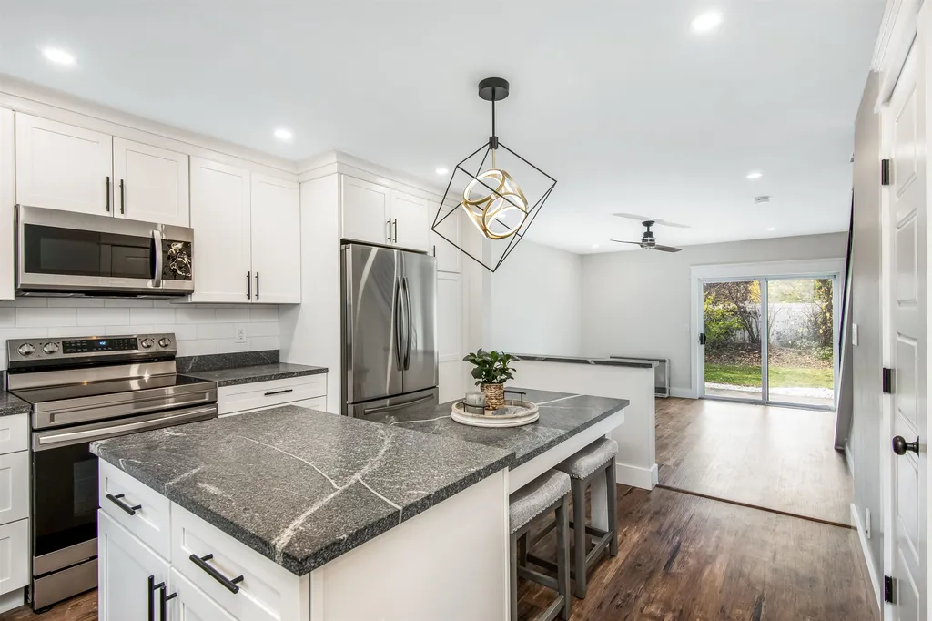 51 Red Pines Lane Colchester VT 05446