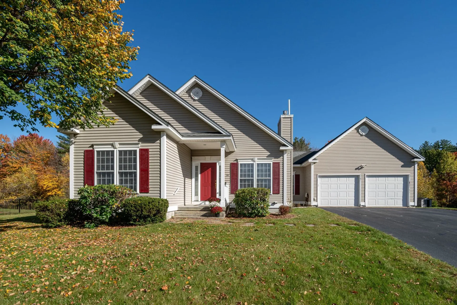 38 Glen Bloom Drive Manchester NH 03109