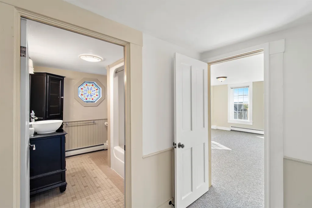 24 Morrill Road Canterbury NH 03224