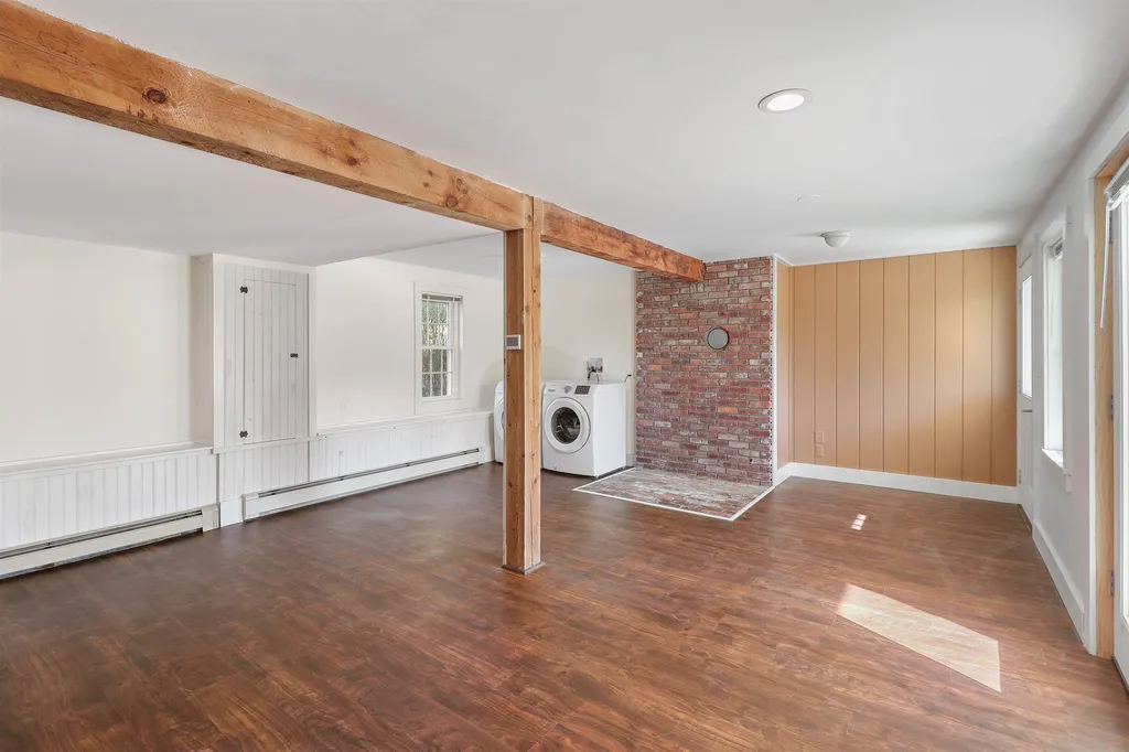 24 Morrill Road Canterbury NH 03224