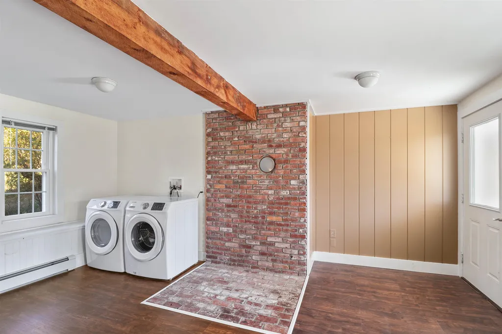24 Morrill Road Canterbury NH 03224