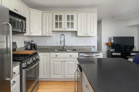 86 Islington Street Portsmouth NH 03801