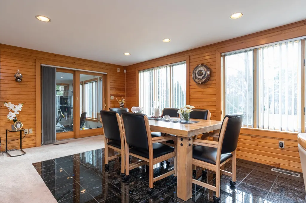 6 Drake Drive Greenland NH 03840