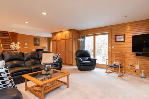 6 Drake Drive Greenland NH 03840