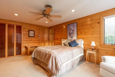 6 Drake Drive Greenland NH 03840