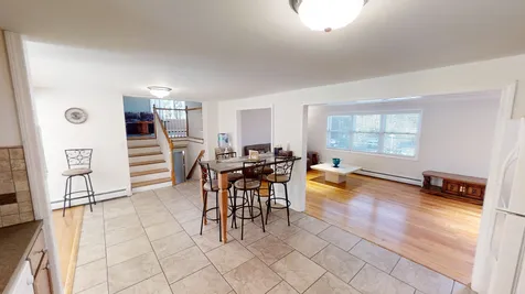 21 Griffin Road Londonderry NH 03053