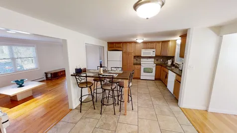 21 Griffin Road Londonderry NH 03053