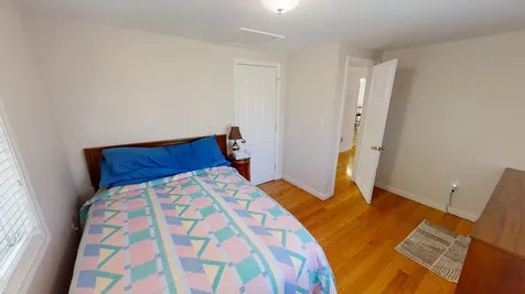 21 Griffin Road Londonderry NH 03053