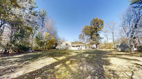 21 Griffin Road Londonderry NH 03053