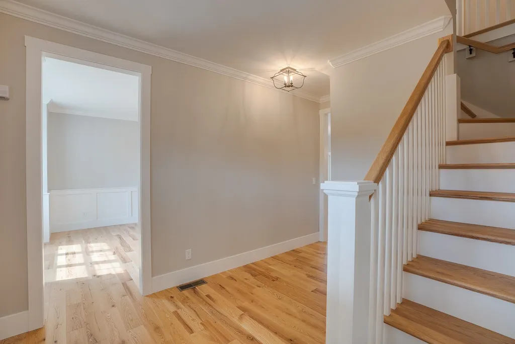4 Powder Mill Road Exeter NH 03833