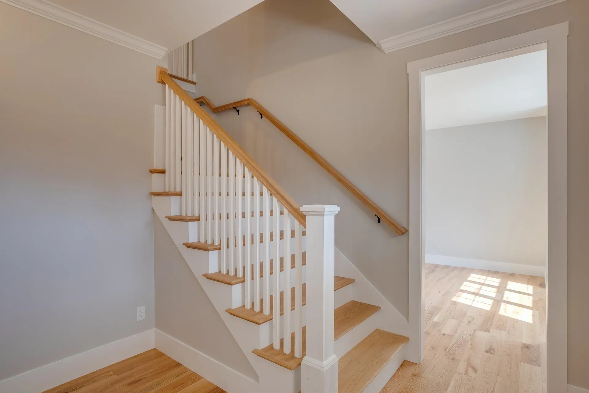 4 Powder Mill Road Exeter NH 03833