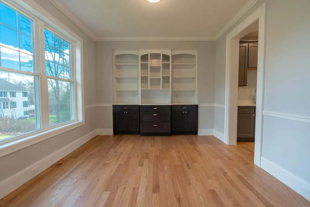 11 Nirvana Drive Salem NH 03079