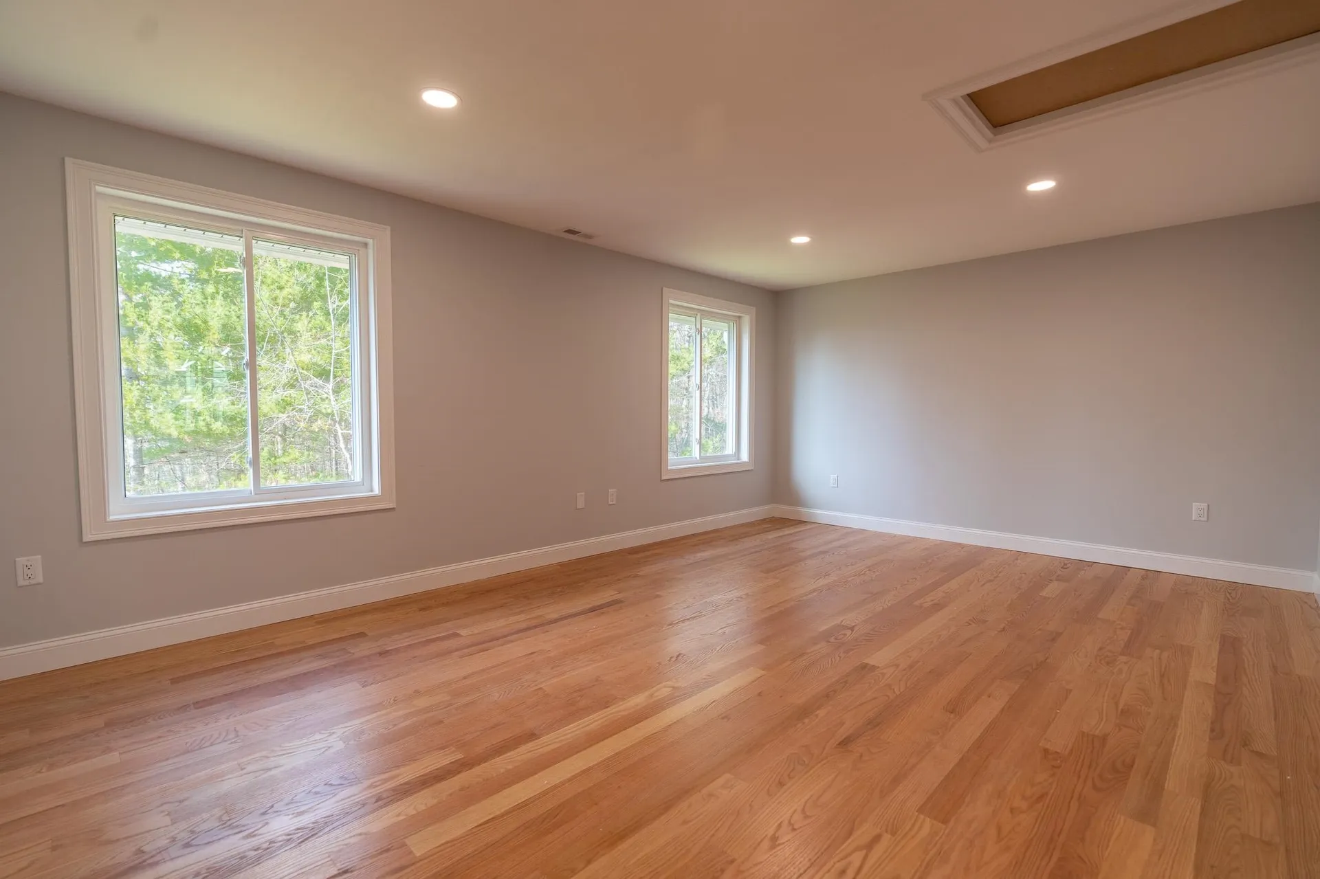11 Nirvana Drive Salem NH 03079