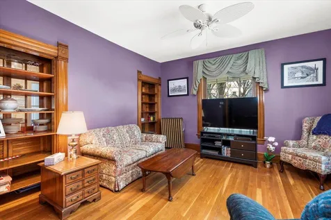 413 Beacon Street Manchester NH 03103
