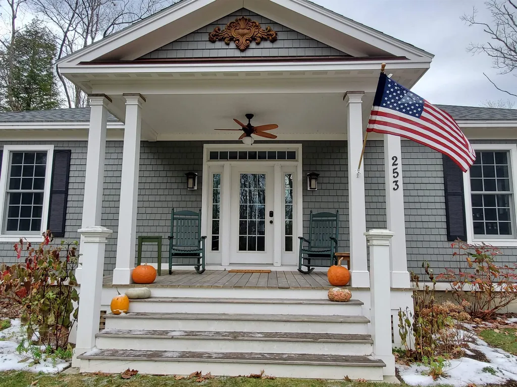 253 Canaan Street Canaan NH 03741