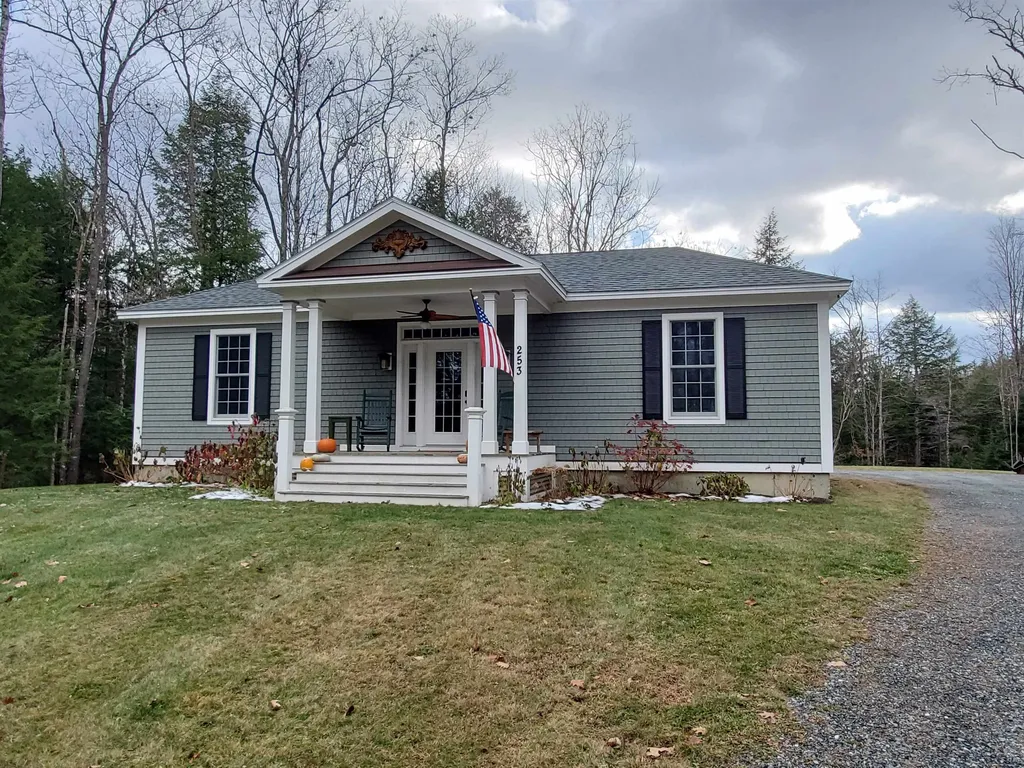 253 Canaan Street Canaan NH 03741
