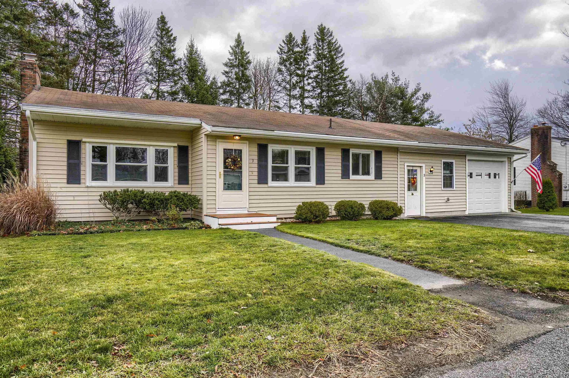 3 Bonnie Drive Exeter NH 03833
