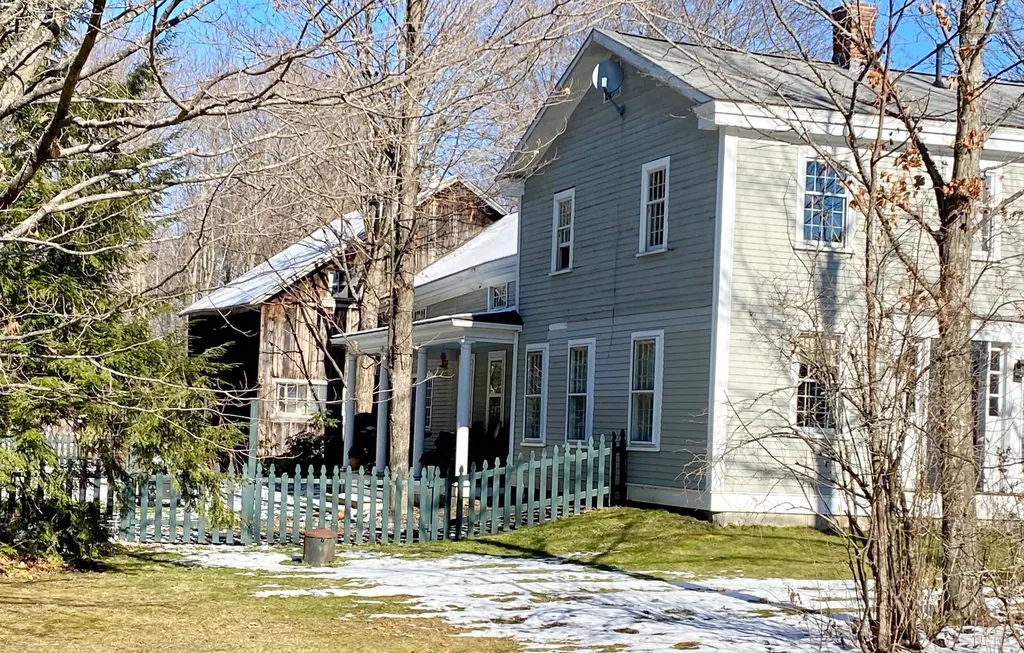 21 School Street Cornish NH 03745