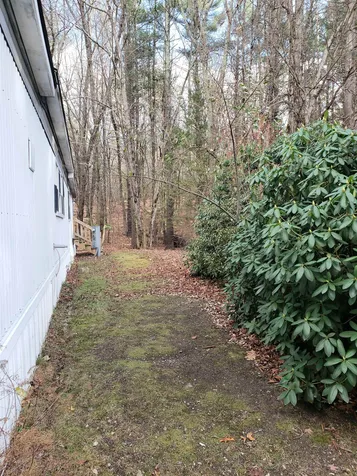 17 Bangor Street Nashua NH 03063