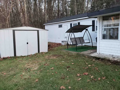 17 Bangor Street Nashua NH 03063