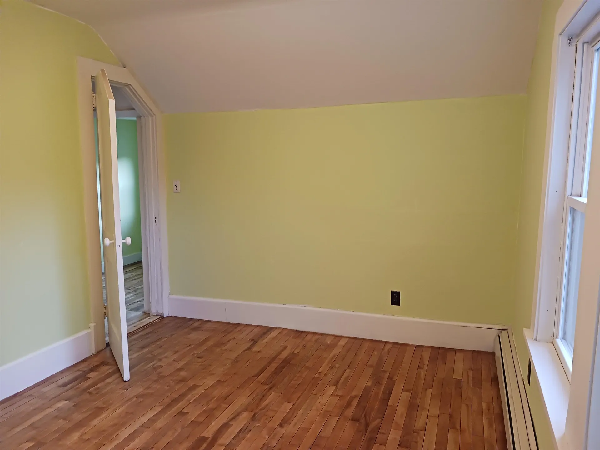 15 Broadway Street Plymouth NH 03264