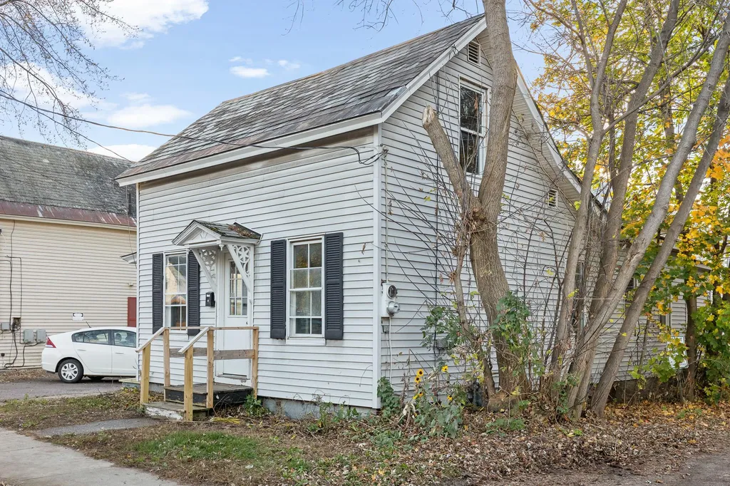 121 North Champlain Street Burlington VT 05401