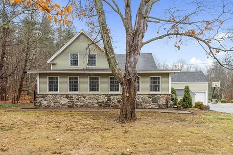372 Windham Road Pelham NH 03076