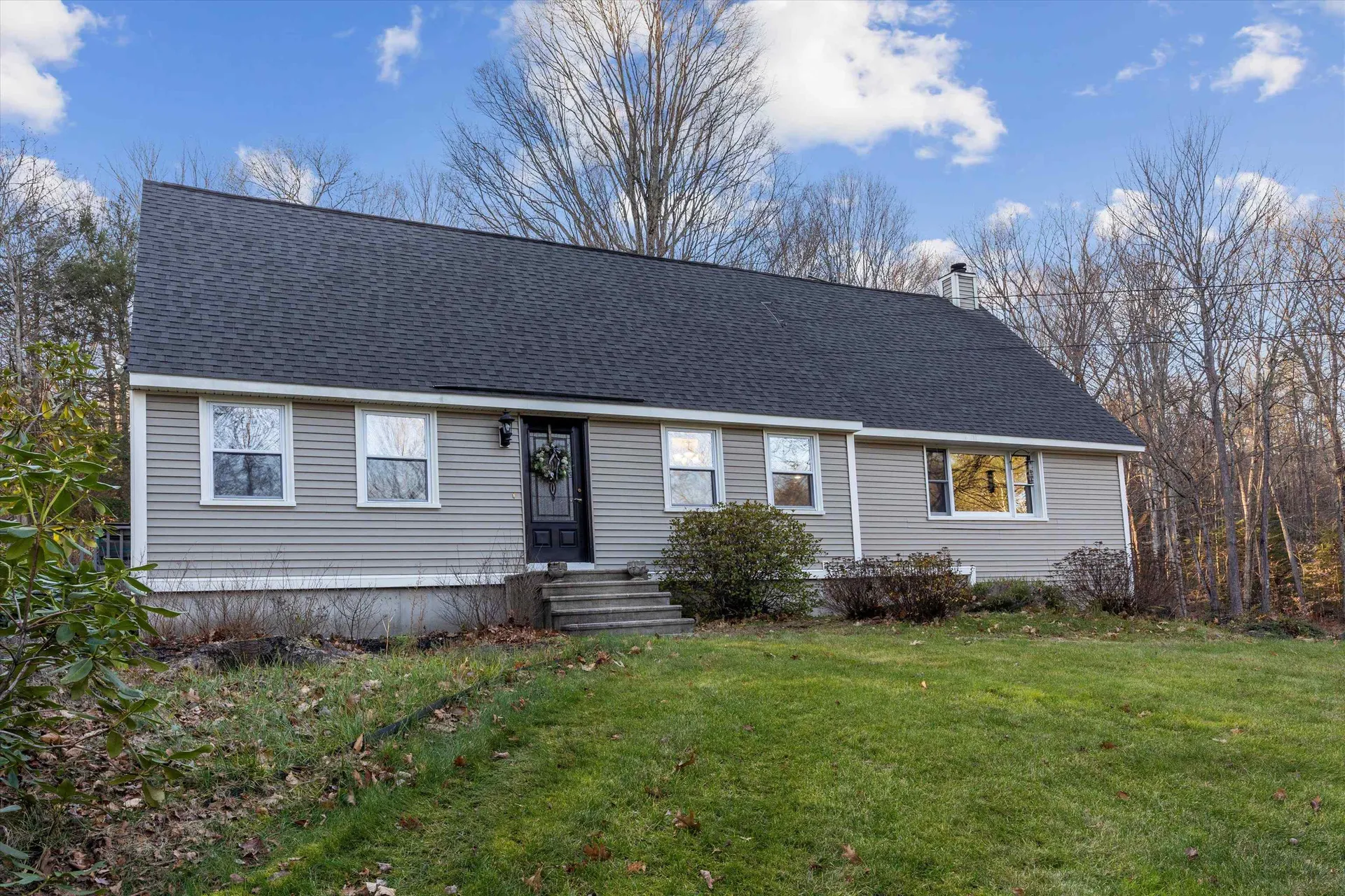 129 Windsong Heights Weare NH 03281