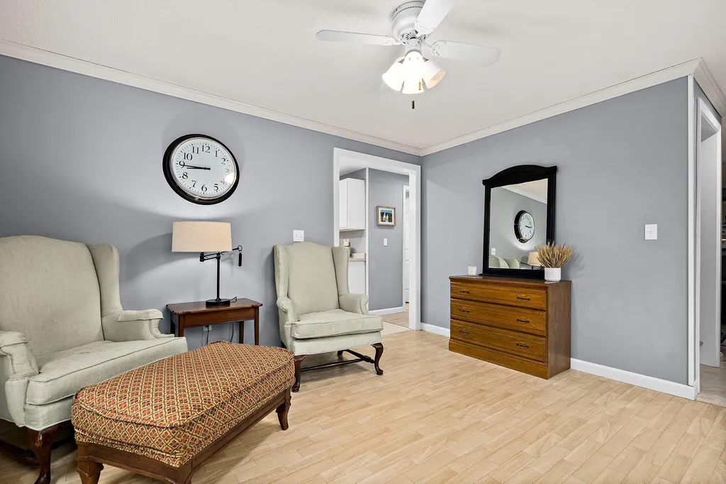 47 N Main Street Newton NH 03858