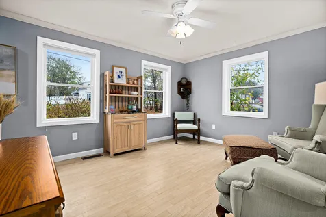 47 N Main Street Newton NH 03858