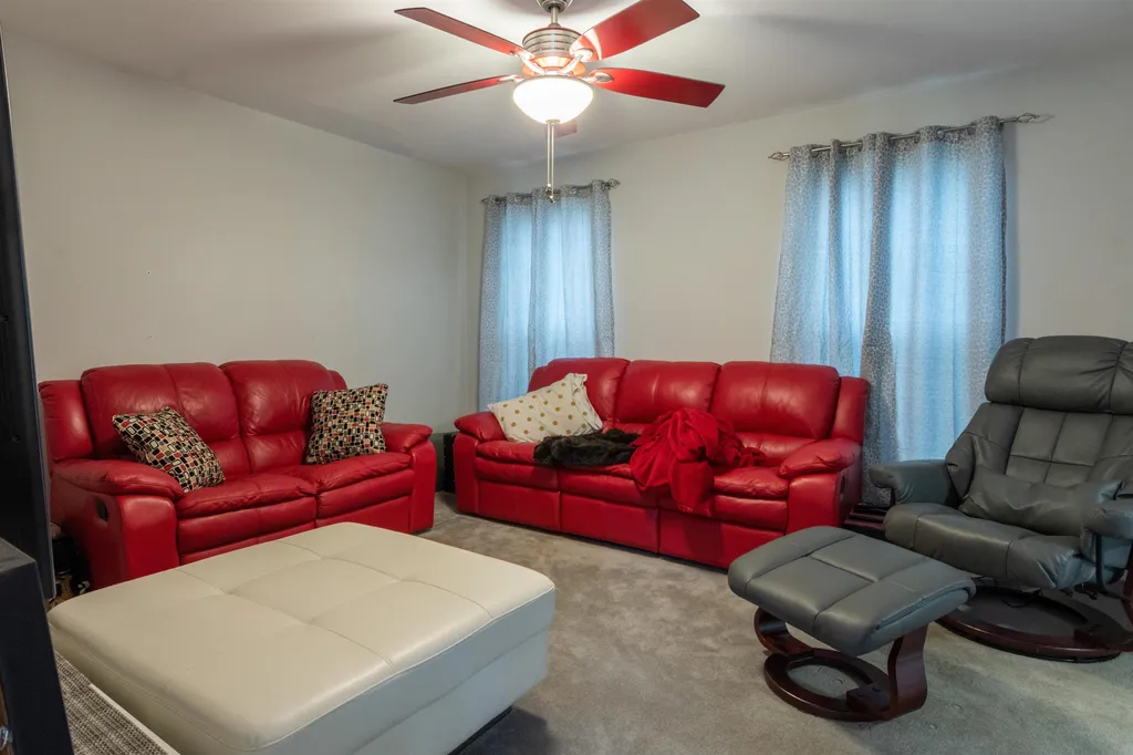 11 Fuller Lane Exeter NH 03833