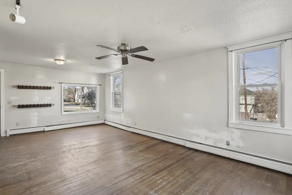 24 Highland Avenue Claremont NH 03743