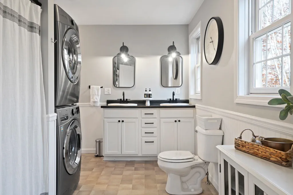 37 Saint Moritz Drive New Durham NH 03855