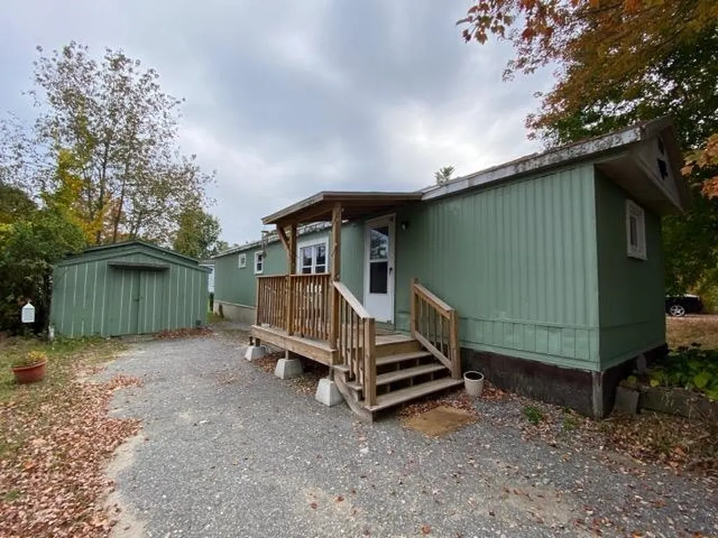 173 Preston Street Hillsborough NH 03244