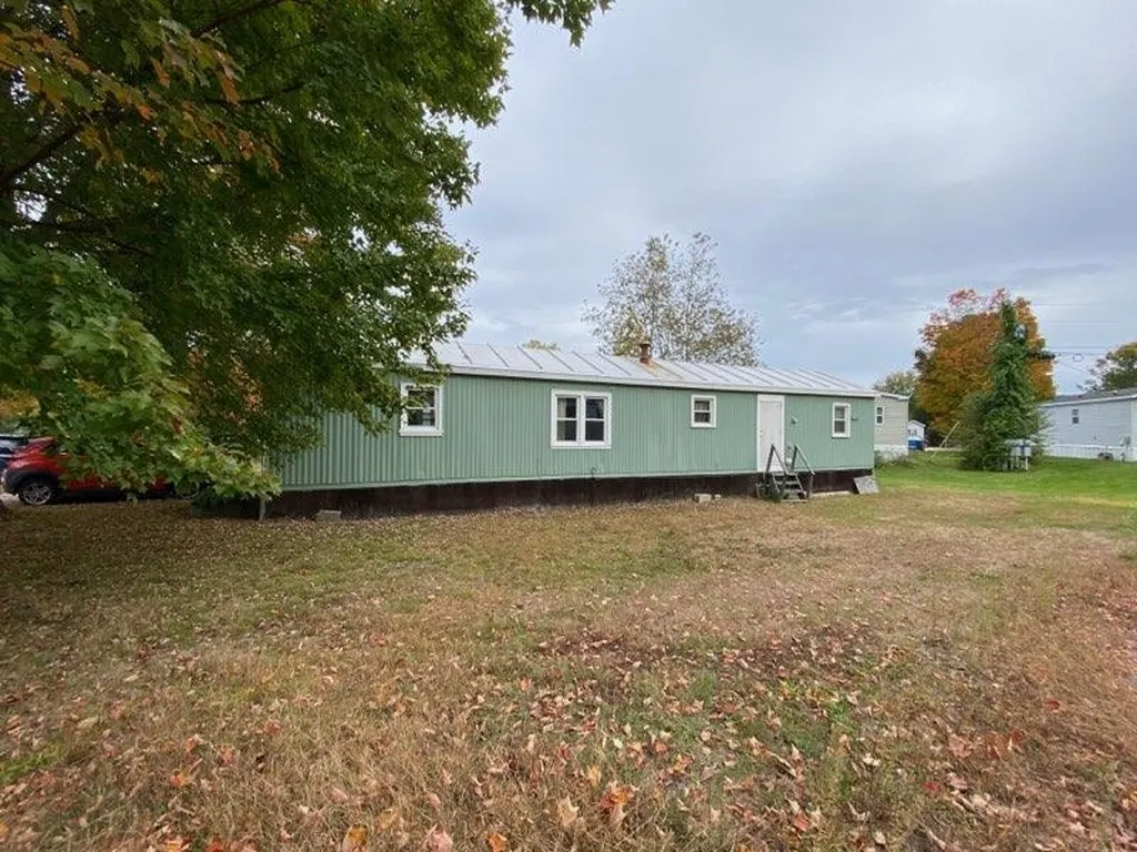 173 Preston Street Hillsborough NH 03244