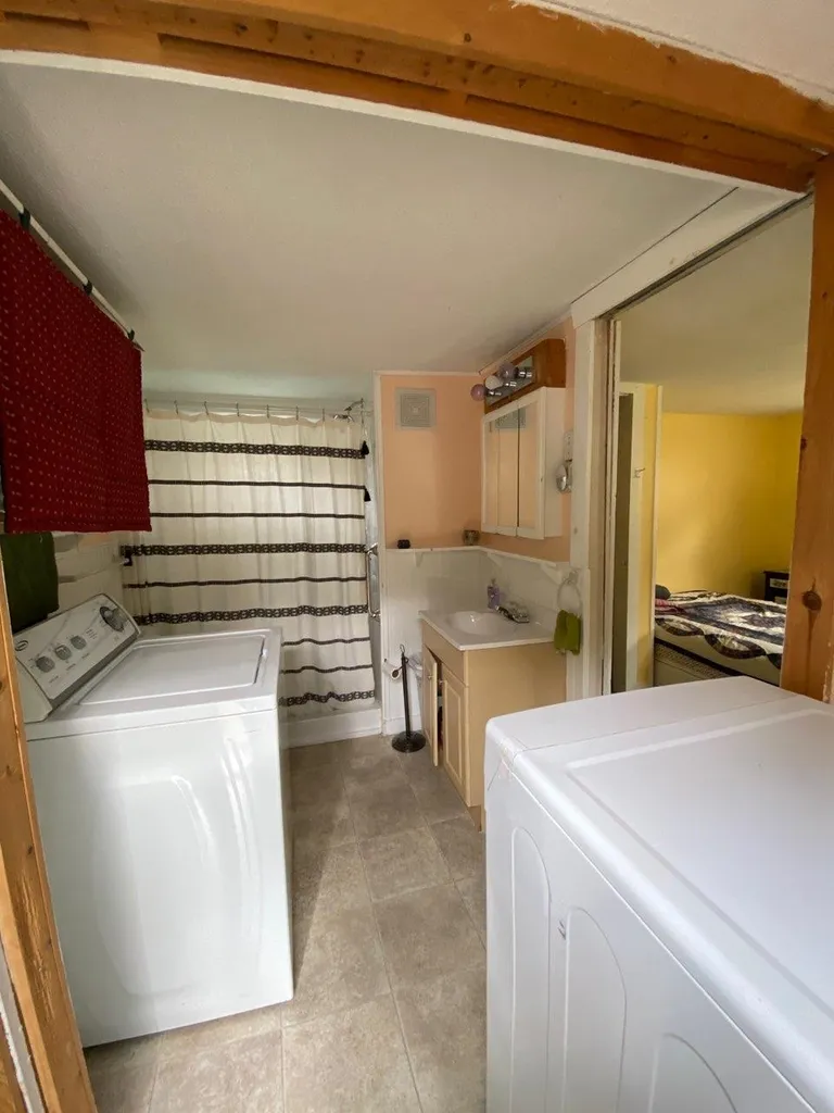 173 Preston Street Hillsborough NH 03244