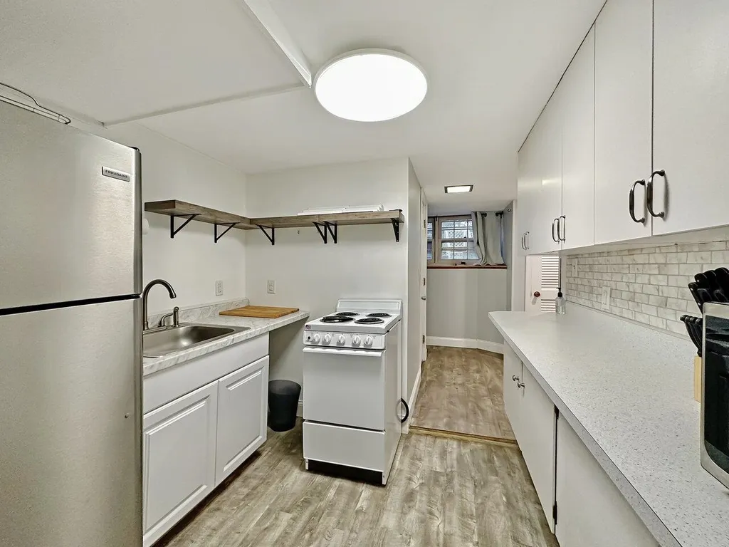 246 Hullcrest Road Shelburne VT 05482