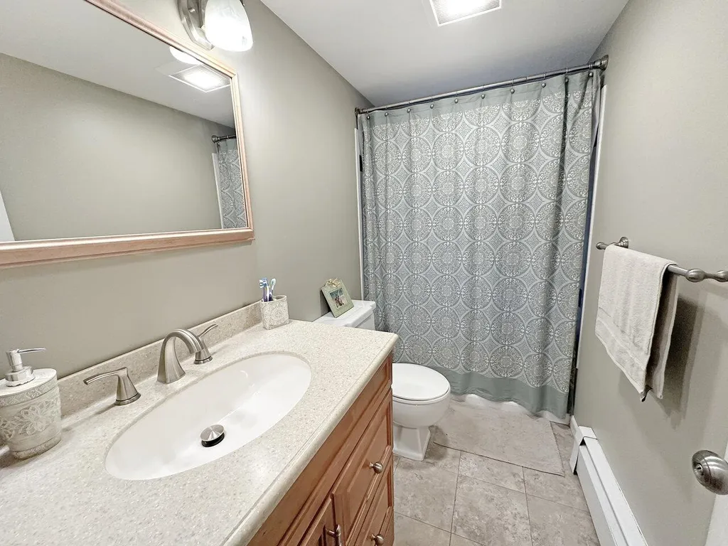 246 Hullcrest Road Shelburne VT 05482