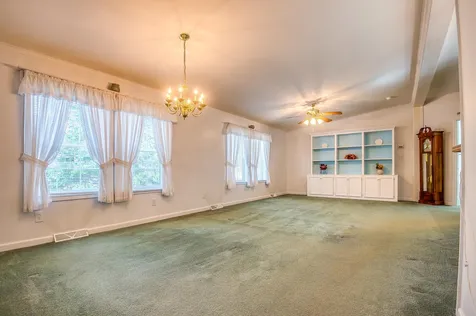 31 Watercress Drive Rochester NH 03868-7121