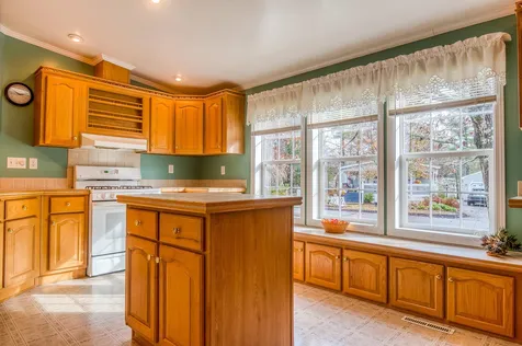 31 Watercress Drive Rochester NH 03868-7121