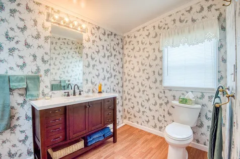 31 Watercress Drive Rochester NH 03868-7121