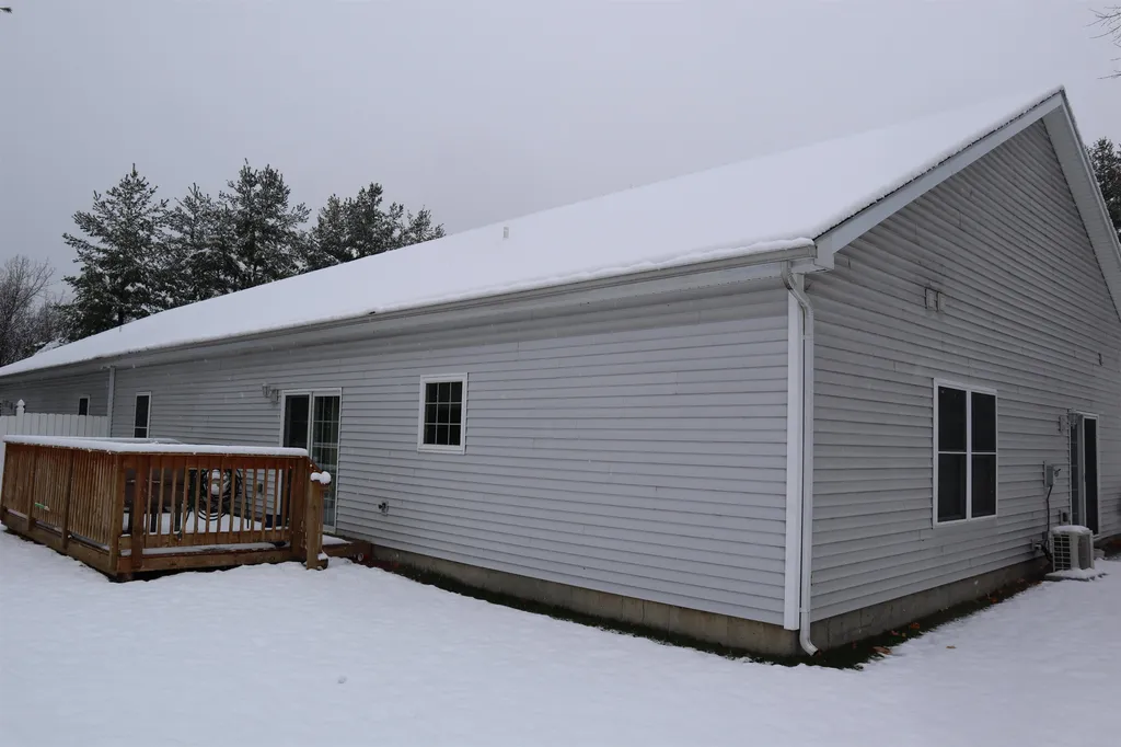 41 Morehouse Drive Winooski VT 05404