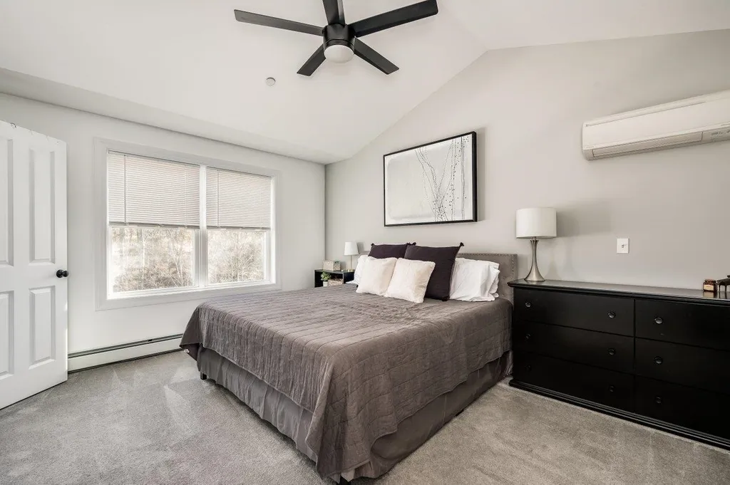 31 Fownes Mill Court Rochester NH 03867